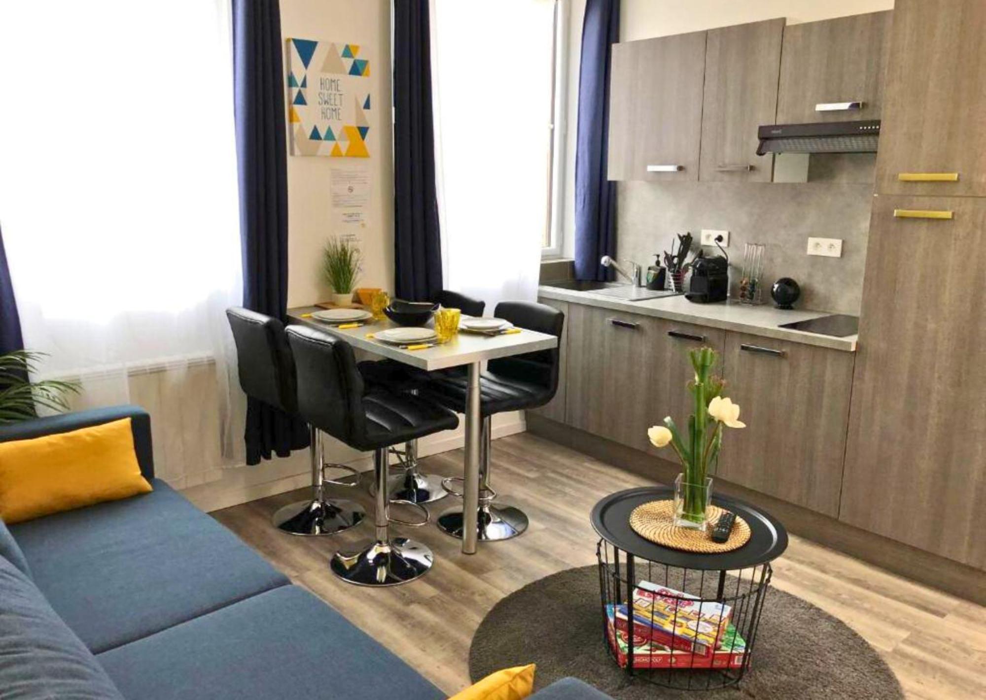 Appartement - Parking Prive Gratuit, Proche Centre-Ville Et Gare De Saint-Omer Сент-Омер Екстер'єр фото