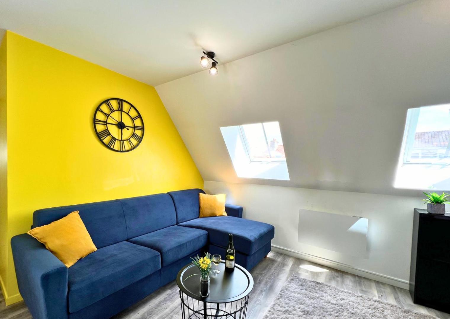 Appartement - Parking Prive Gratuit, Proche Centre-Ville Et Gare De Saint-Omer Сент-Омер Екстер'єр фото