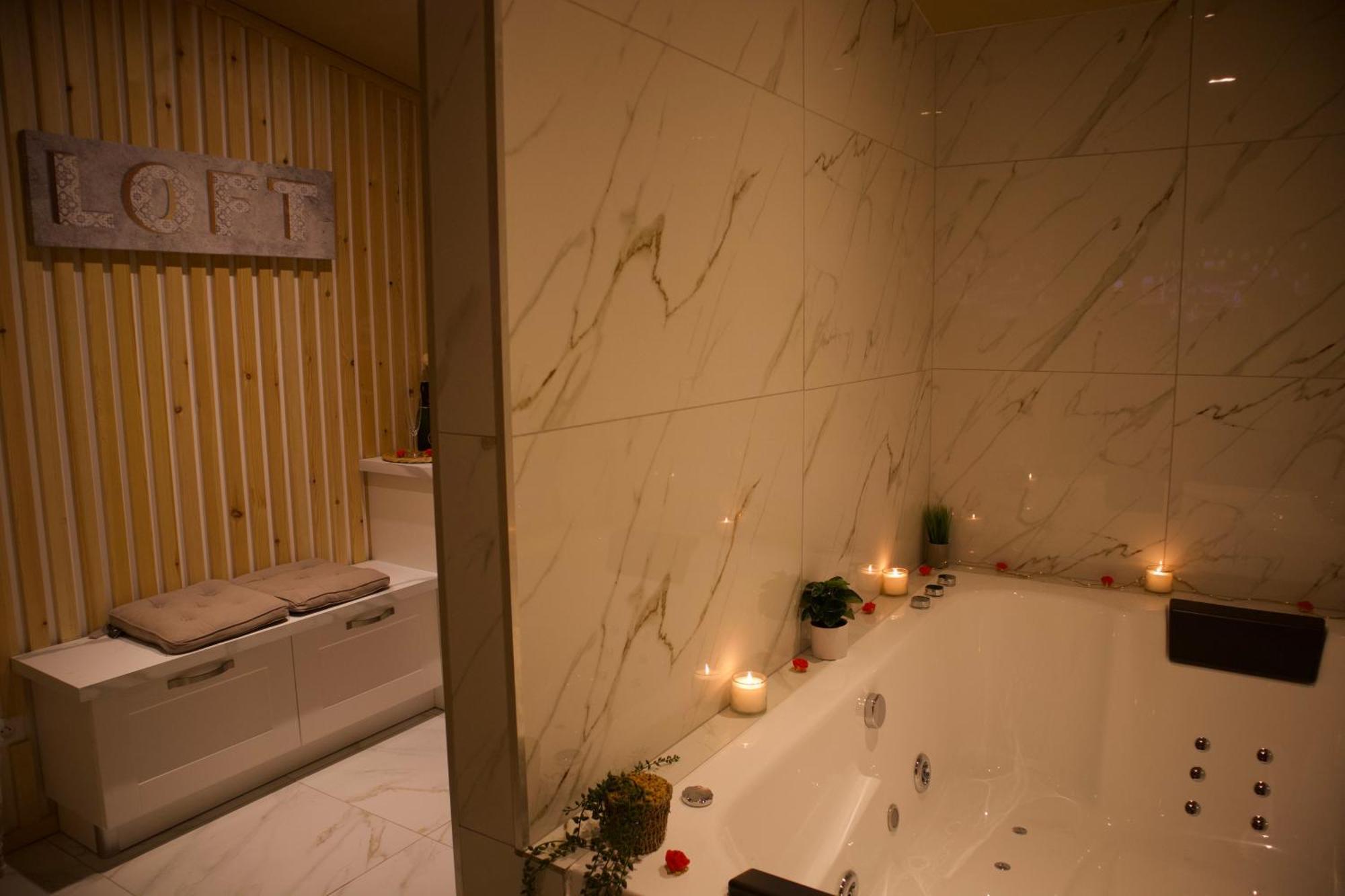 Appartement - Parking Prive Gratuit, Proche Centre-Ville Et Gare De Saint-Omer Сент-Омер Екстер'єр фото