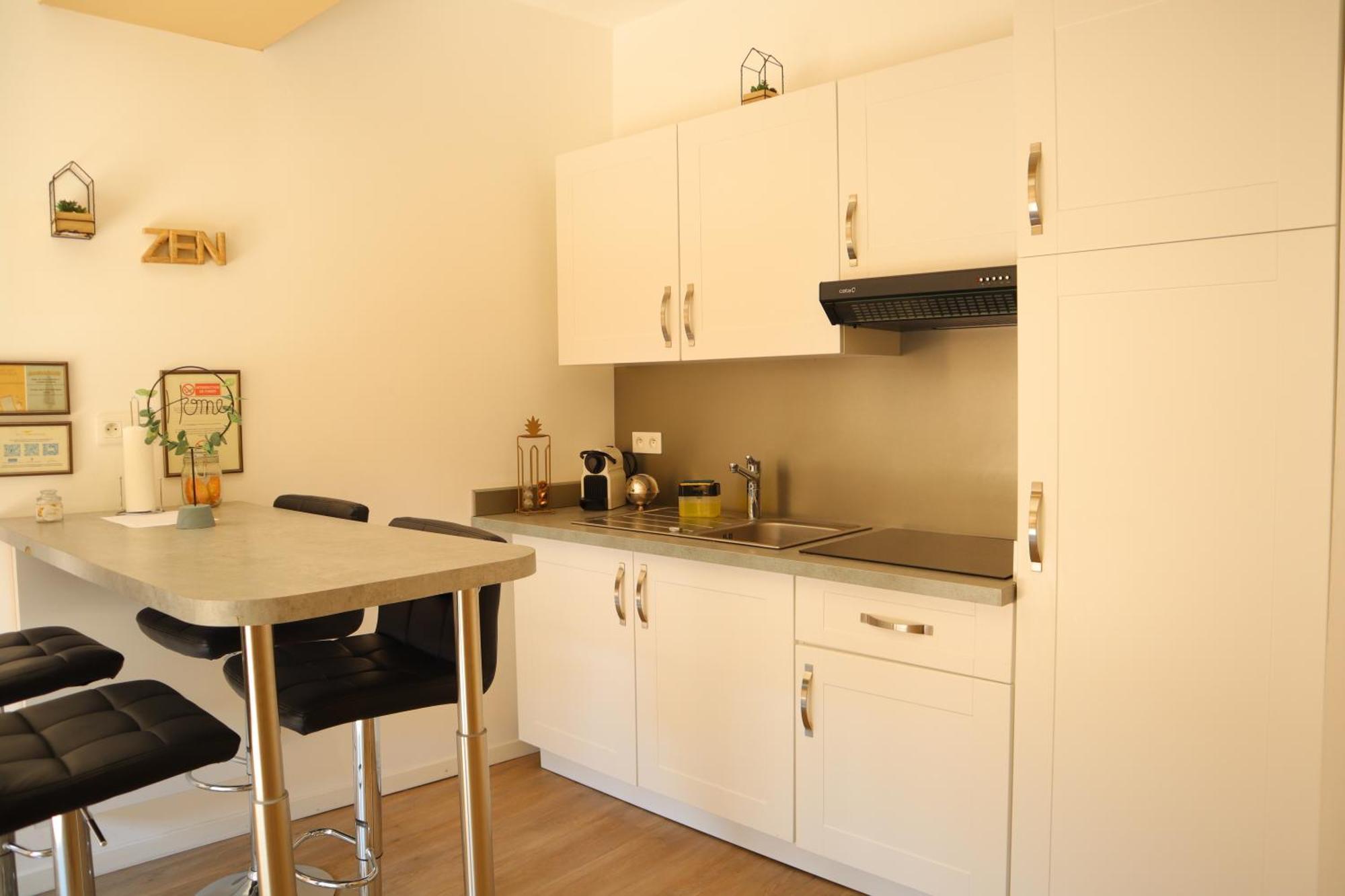 Appartement - Parking Prive Gratuit, Proche Centre-Ville Et Gare De Saint-Omer Сент-Омер Екстер'єр фото