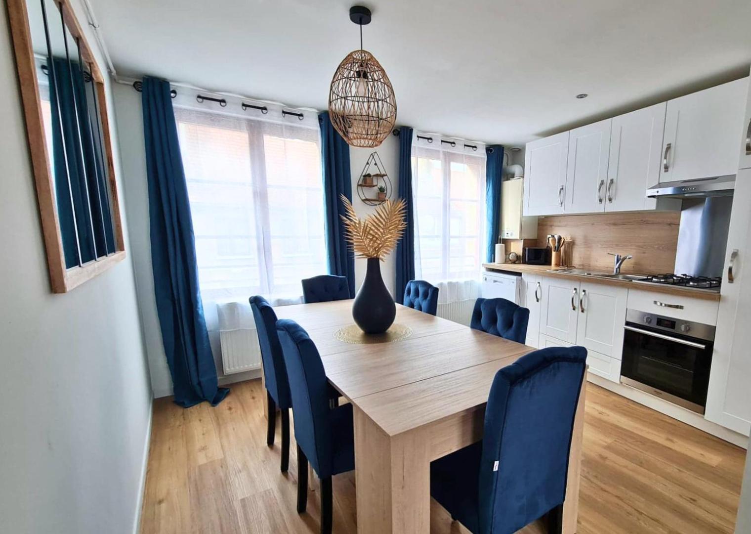 Appartement - Parking Prive Gratuit, Proche Centre-Ville Et Gare De Saint-Omer Сент-Омер Екстер'єр фото